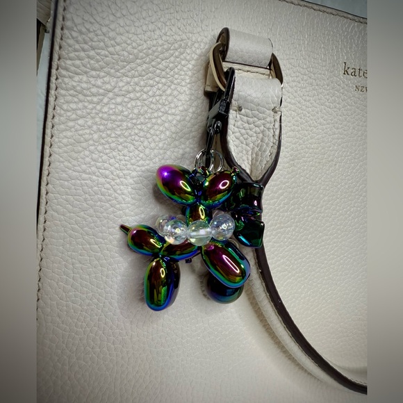 Balloon Dog Black Iridescent with Bow Bag Charm/ Keychain - Picture 3 of 4